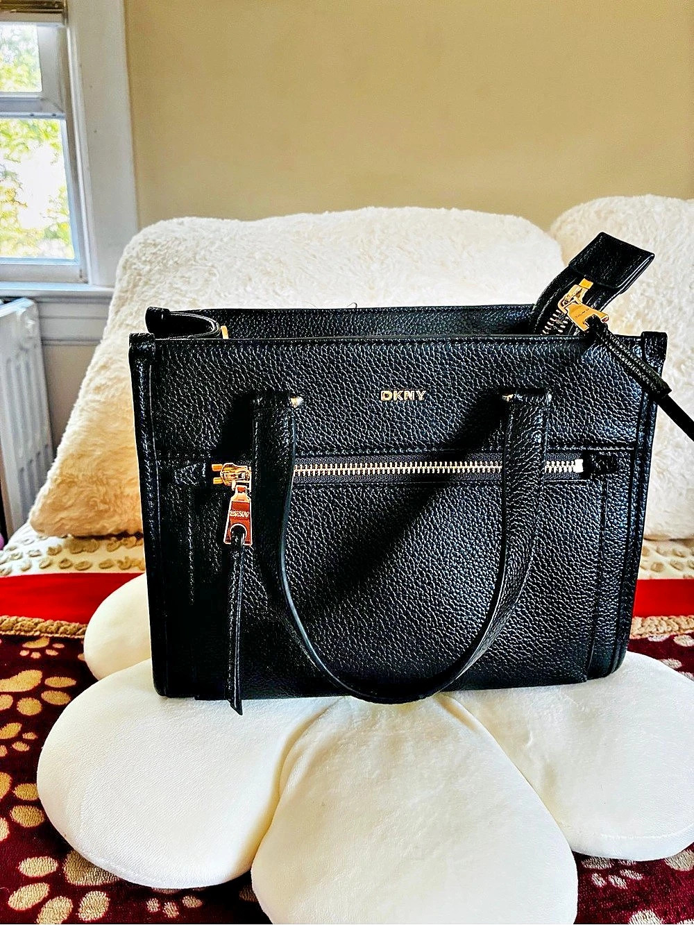 DKNY Black Tote Bag Like New